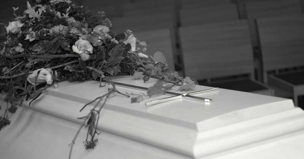 sotaveteraani merkki hautakiveen